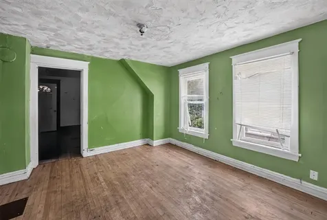 2317 W 4th Street Duluth MN 55806