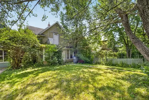 2317 W 4th Street Duluth MN 55806