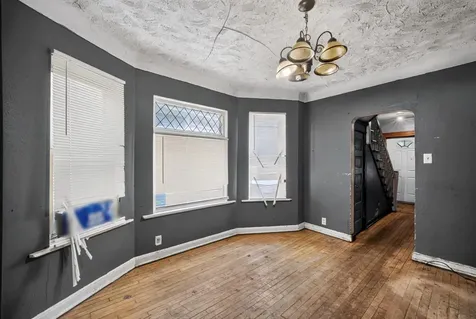 2317 W 4th Street Duluth MN 55806