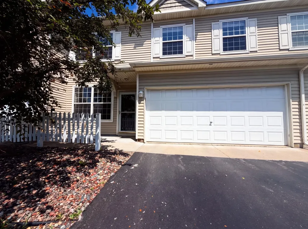 5221 Robin Lane Farmington MN 55024
