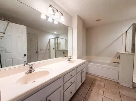 5221 Robin Lane Farmington MN 55024