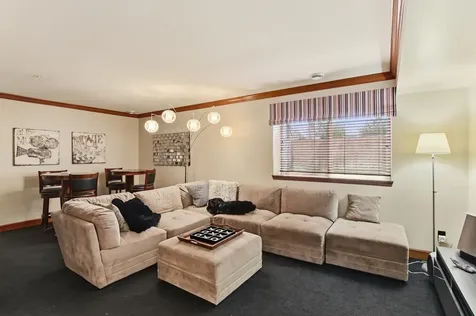 12250 Lakeview Drive N Maple Grove MN 55369