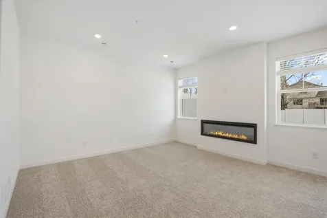6125 205th Cove N Forest Lake MN 55025