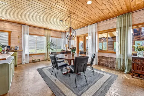 5246 Buck Road Saginaw MN 55779
