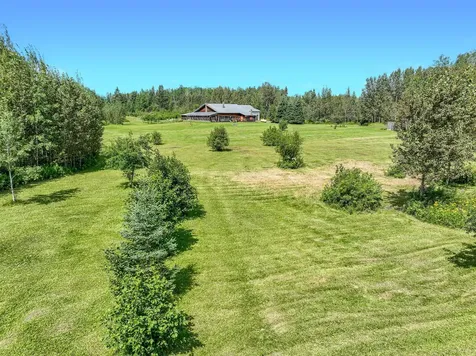 5246 Buck Road Saginaw MN 55779