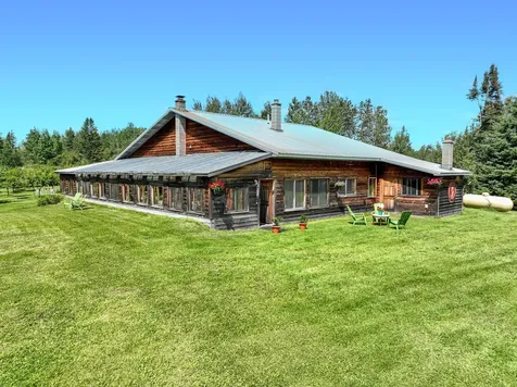 5246 Buck Road Saginaw MN 55779