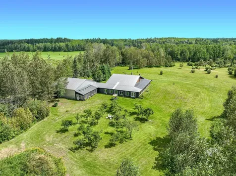 5246 Buck Road Saginaw MN 55779