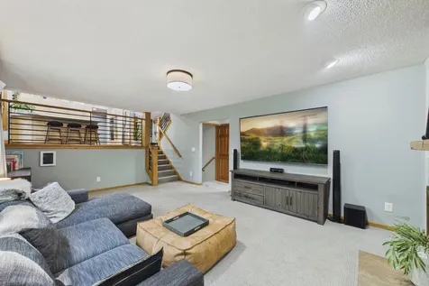 30 B Street Saint Paul MN 55106