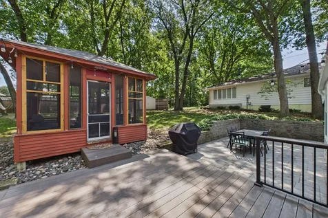 30 B Street Saint Paul MN 55106