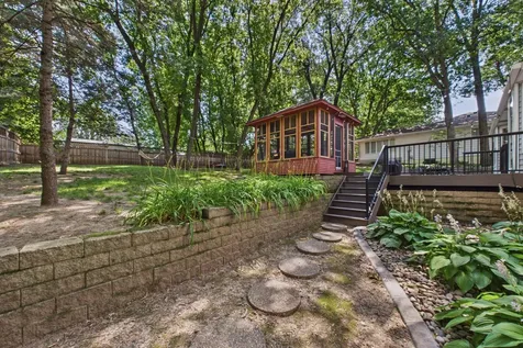 30 B Street Saint Paul MN 55106