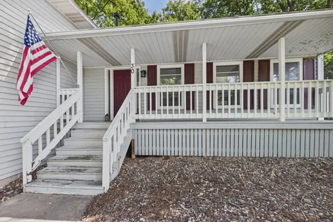 30 B Street Saint Paul MN 55106