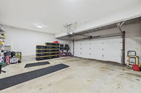 30 B Street Saint Paul MN 55106