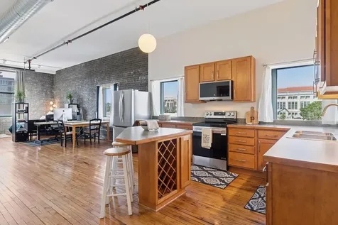 523 Jackson Street Saint Paul MN 55101