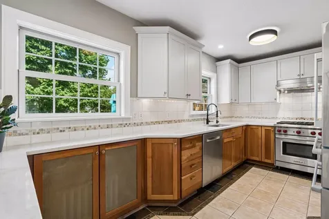 2810 Cleveland Street NE Minneapolis MN 55418