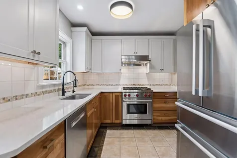 2810 Cleveland Street NE Minneapolis MN 55418