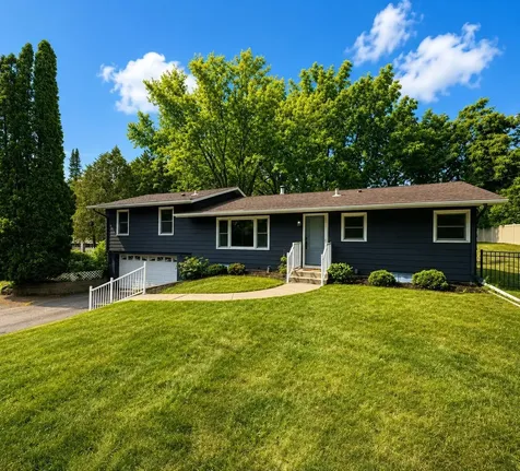 17620 8th Avenue N Plymouth MN 55447