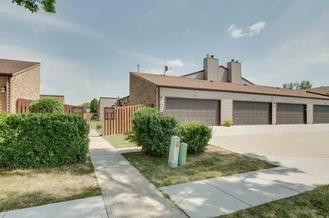 1530 35th Street S Fargo ND 58103