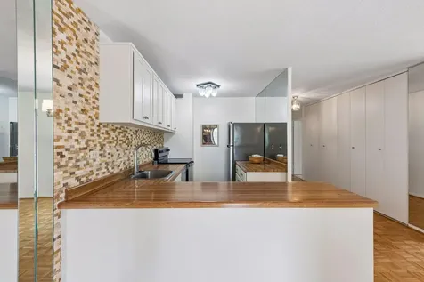 19 S 1st Street Minneapolis MN 55401