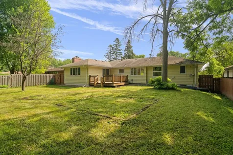 4041 Jersey Avenue N Crystal MN 55427