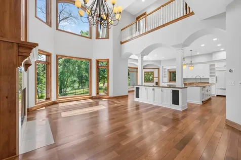 9 Hillary Farm Lane Gem Lake MN 55110