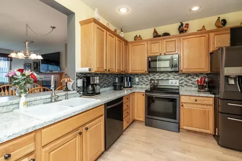 15053 Dutchman Way Apple Valley MN 55124
