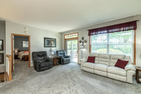 15053 Dutchman Way Apple Valley MN 55124