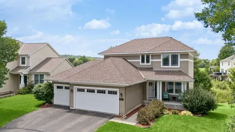 1830 Penstemon Lane Shakopee MN 55379