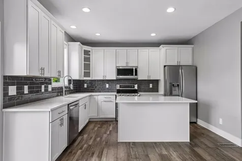 1830 Penstemon Lane Shakopee MN 55379
