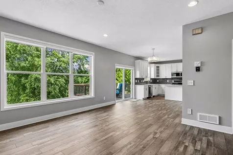 1830 Penstemon Lane Shakopee MN 55379