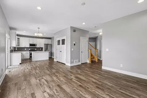 1830 Penstemon Lane Shakopee MN 55379