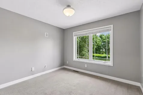 1830 Penstemon Lane Shakopee MN 55379