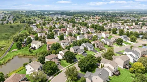 1830 Penstemon Lane Shakopee MN 55379