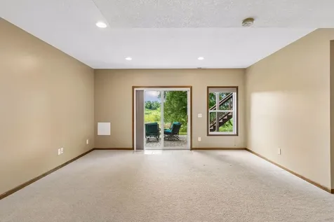 1830 Penstemon Lane Shakopee MN 55379