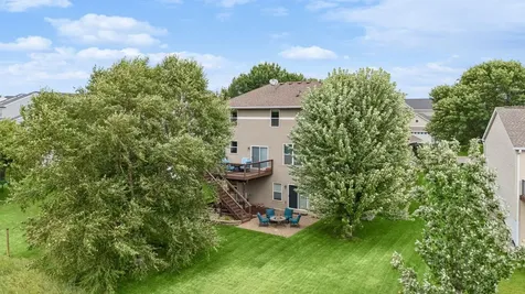 1830 Penstemon Lane Shakopee MN 55379