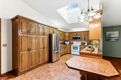 1775 214th Avenue NW Oak Grove MN 55011