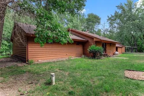 1775 214th Avenue NW Oak Grove MN 55011