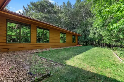 1775 214th Avenue NW Oak Grove MN 55011
