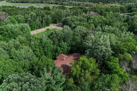 1775 214th Avenue NW Oak Grove MN 55011