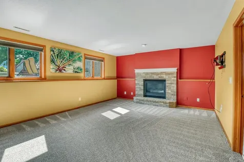 3902 6th Street S Moorhead MN 56560