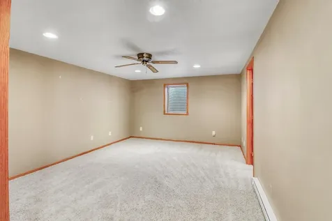 3902 6th Street S Moorhead MN 56560
