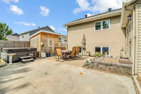 3902 6th Street S Moorhead MN 56560