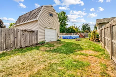 3902 6th Street S Moorhead MN 56560