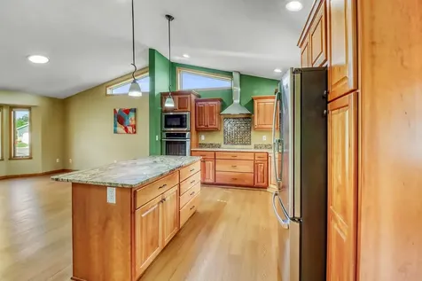 3902 6th Street S Moorhead MN 56560