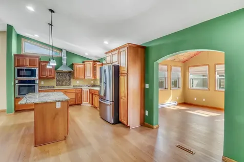 3902 6th Street S Moorhead MN 56560