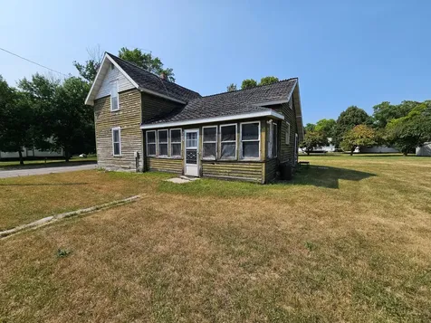 205 5th Avenue NW Barnesville MN 56514