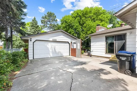 1917 15th Street S Fargo ND 58103