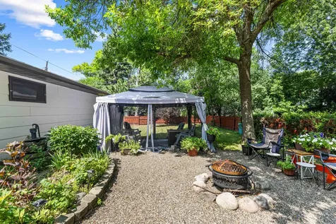 1917 15th Street S Fargo ND 58103