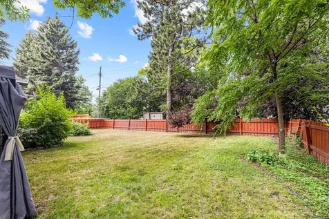 1917 15th Street S Fargo ND 58103
