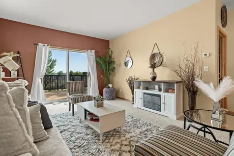 4841 50th Avenue S Fargo ND 58104