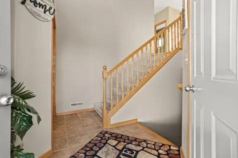 4841 50th Avenue S Fargo ND 58104
